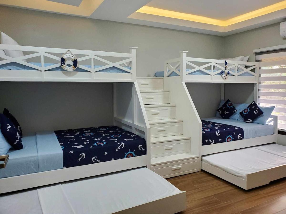 Redwood Cabin Bolinao Eksteriør billede